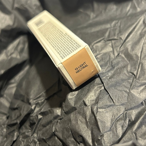 Haus Labs by Lady Gaga Triclone Skin Tech Concealer NEW 13 Light Neutral - Picture 4 of 4